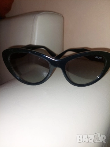 Дамски слънчеви очила Vogue 