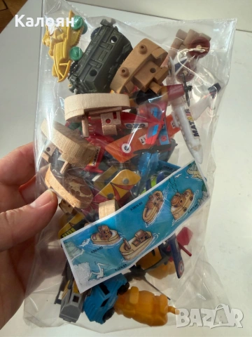 Kinder Surprise играчки лот самолетчета, влакове, лодки и други, снимка 9 - Колекции - 53097288