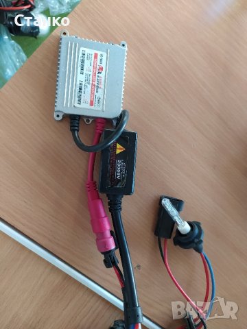  Фарове Jeep Grand Cherokee, със ксенон, снимка 3 - Аксесоари и консумативи - 20020951