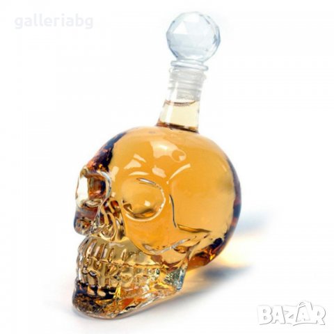 Бутилка череп
