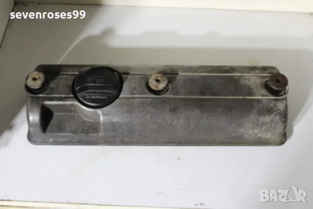 Капак клапани Фолксваген Поло 2 1997 1.0i 50hp VW Polo 030103475Q
