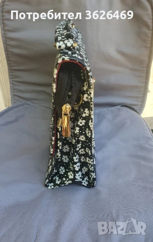 Дамска чанта , снимка 3 - Чанти - 50562555