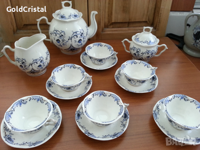 Стар   порцеланов сервиз за кафе фин порцелан, снимка 3 - Антикварни и старинни предмети - 36401872