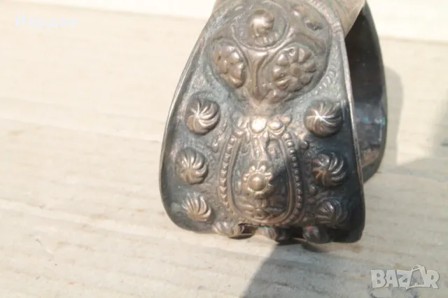 Възрожденска сребърна гривна рогатка, снимка 6 - Антикварни и старинни предмети - 49131319