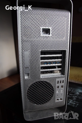 Apple Mac Pro A1186  emc 2180, снимка 4 - Работни компютри - 53301340