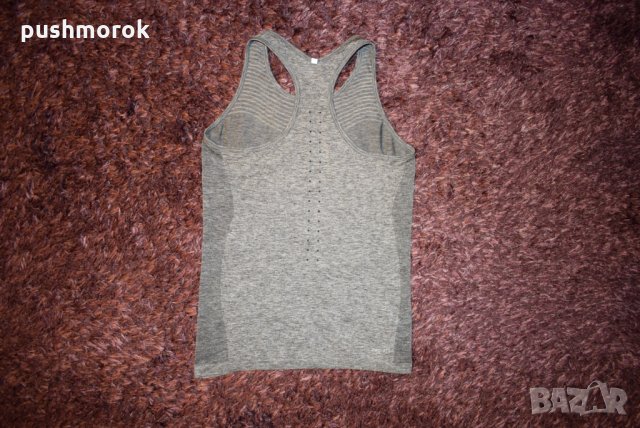 Nike DRI-FIT дамско потниче S, снимка 6 - Потници - 33040880