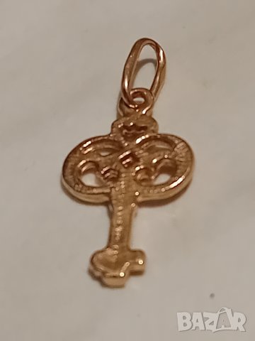 Антикварнен руски ажурен   ключ, снимка 2 - Колиета, медальони, синджири - 43024165