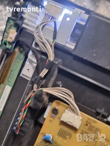 подсветка от дисплей 96.40S03.003 от Телевизор TOSHIBA модел 40L7335D, снимка 3 - Части и Платки - 50204689