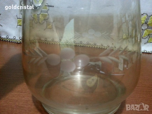 Стъклена кана, снимка 2 - Антикварни и старинни предмети - 42962919