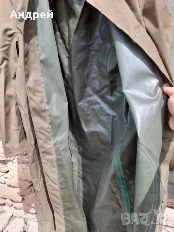 Стар военен дъждобран, снимка 4 - Антикварни и старинни предмети - 33029330