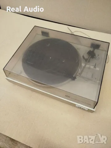 Грамофон AKAI