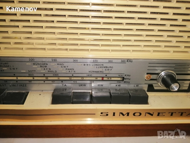 лампово радио, снимка 3 - Радиокасетофони, транзистори - 51978323