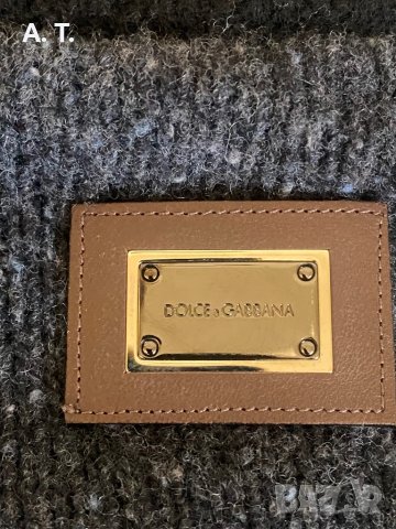 Пуловер Dolce & Gabbana M Оригинал!, снимка 4 - Пуловери - 40519436