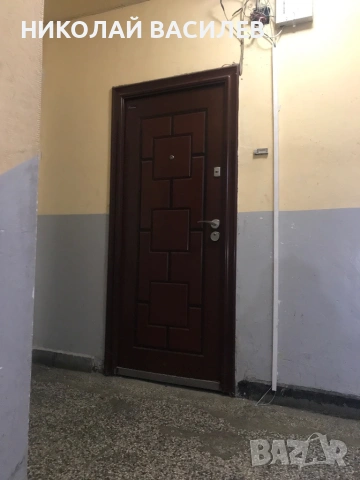  СОБСТВЕНИК    ПРОДАВА   *    Тристаен  апартамент  в град   Пловдив  /   район  ТРАКИЯ  .