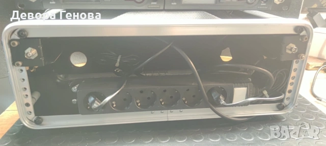 Микрофони- професионален сет 2х Shure SLX4/SLX2 SM58 (R5) в Кейс Proel, снимка 12 - Микрофони - 53473371