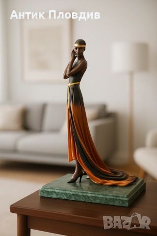 Статуетка „Дама в дълга рокля“ – G. S. Cassel, France