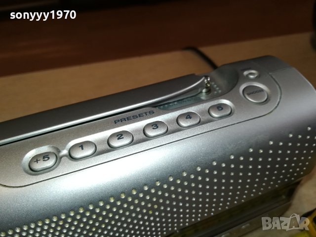 GRUNDIG MUSIC BOY 51-ВНОС SWISS 2912231538LNVR, снимка 9 - Радиокасетофони, транзистори - 43584067
