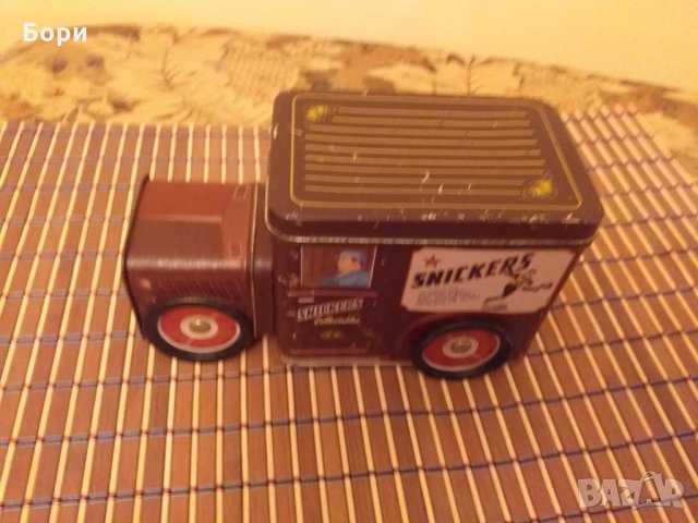 SNICKERS Кутия камион 1980г, снимка 3 - Други ценни предмети - 27811601