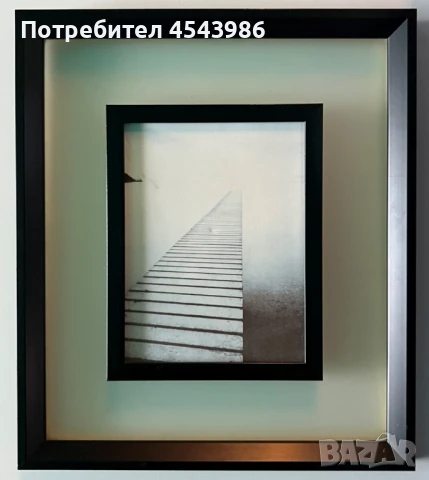 Черно-бял принт „Кеят“ с матирано стъкло, 37x33 см