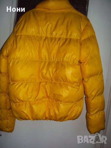 Детско-юношеско  яке на Burberry, снимка 5 - Детски якета и елеци - 27507464