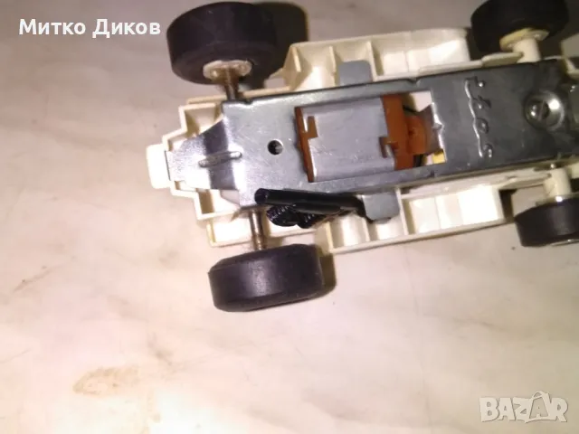 Винтидж количка чешка Формула 1 от 1985г маркова на Итес колекционерска Елф 10 гълф, снимка 8 - Колекции - 49548552