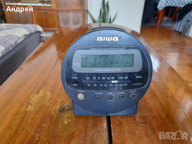 Радио,радиочасовник AIWA #2, снимка 1 - Антикварни и старинни предмети - 32635477