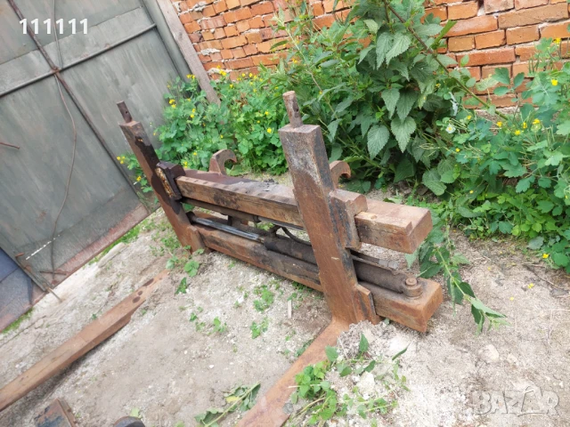 Виличен Позиционер, Изравнител с захват за маниту с вилици и хидравличнно изместване на вилиците, снимка 2 - Индустриална техника - 50492568