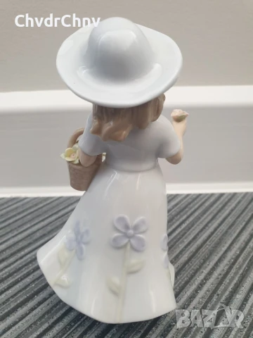 2бр Leonardo статуетки/ЛЕОНАРДО английска порцеланова фигура/ангел-момче с куче-момиче с цветя, снимка 9 - Колекции - 47107114