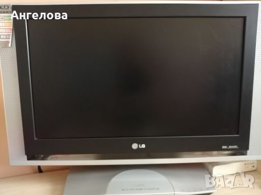 Телевизор LG с dvd 27 инча, снимка 1 - Телевизори - 28442108