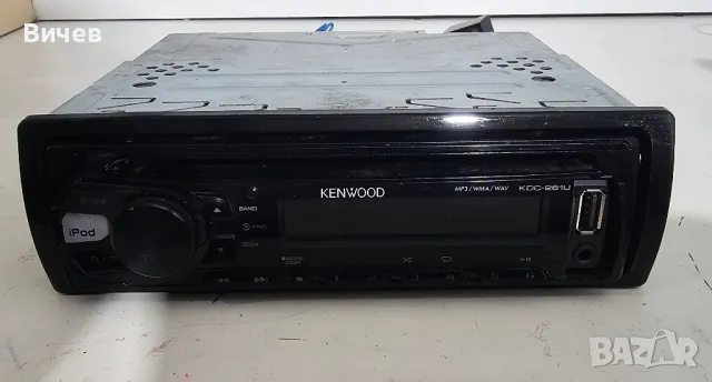 Продавам авто CD KENWOOD KDC 261UB