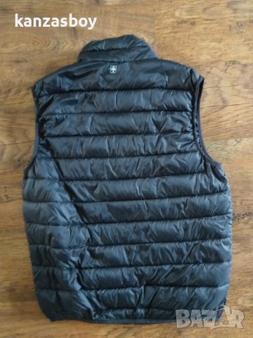 swisstech - страхотен мъжки елек КАТО НОВ, снимка 9 - Спортни дрехи, екипи - 37494738