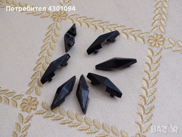 Декоративни ромбчета за преден капак за акордеон Велтмайстер Серино, снимка 2 - Акордеони - 52362533