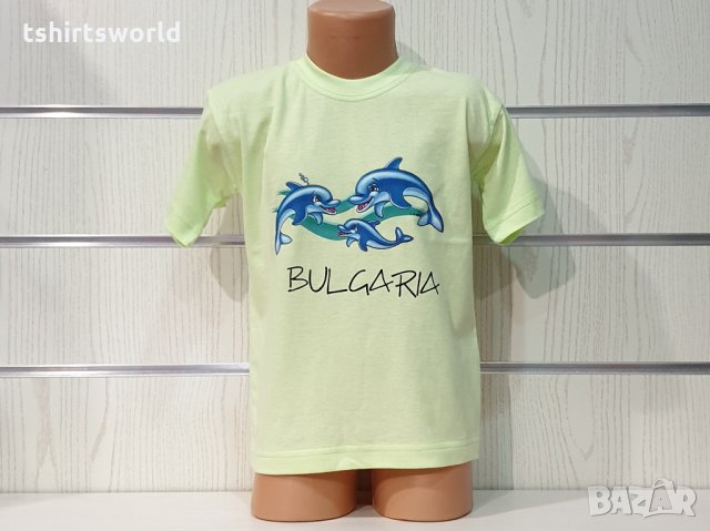 Нова детска тениска в цвят резида с трансферен печат Делфини, снимка 3 - Детски тениски и потници - 33538177