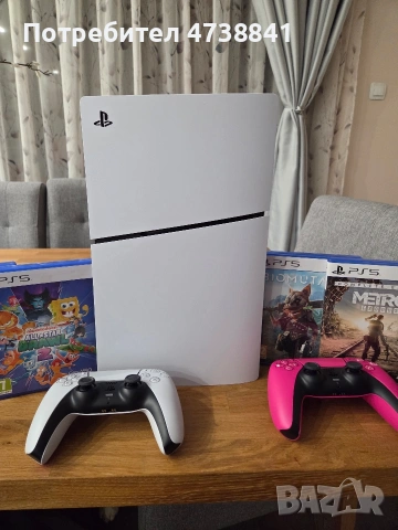 продавам PS5 с два джойстика и 5 игри, снимка 2 - PlayStation конзоли - 53487397