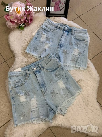 Къси панталонки с камъчета , снимка 1