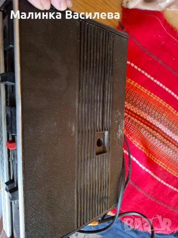 касетофон , снимка 4 - Антикварни и старинни предмети - 52234318