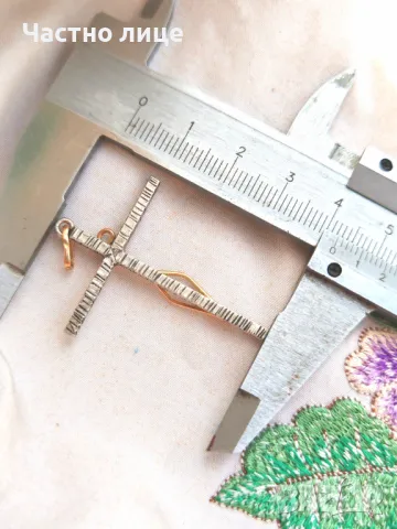 Уникален Старинен Сребърен Кръст Разпятие със  Златни Елементи, снимка 3 - Колиета, медальони, синджири - 50151737