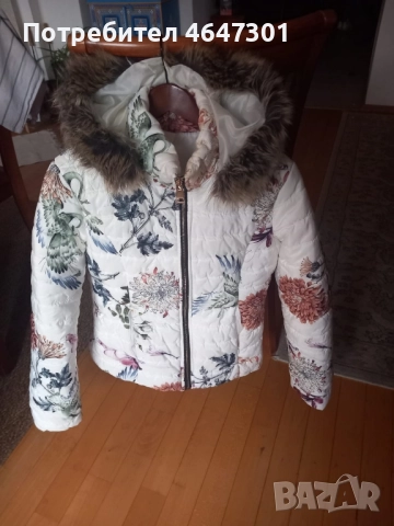 Дамско зимно яке с флорален принт 25 лв. По договаряне 