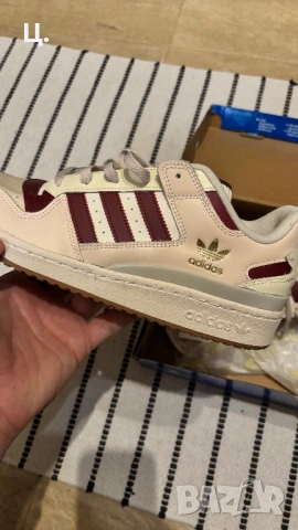 Сникърси Adidas Forum Low, снимка 4 - Маратонки - 53541868