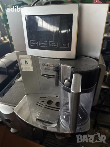 На Части - Delonghi Perfecta Graphic Touch ESAM 5600 с Кана за Мляко