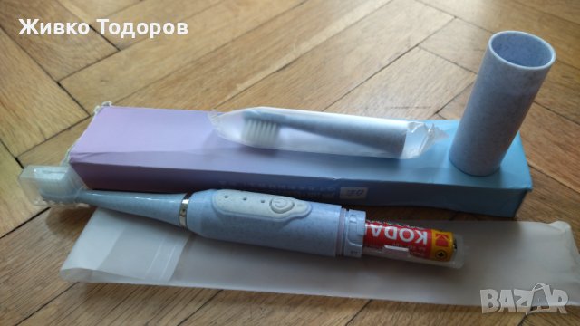Електрическа Четка за зъби с батерии, снимка 4 - Други - 38600091