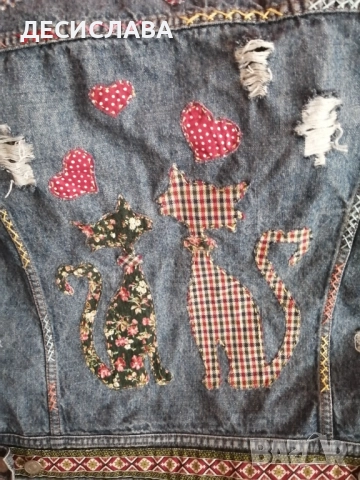 Дънково/деним яке M/L Котки ръчна декорация, снимка 6 - Якета - 52876559