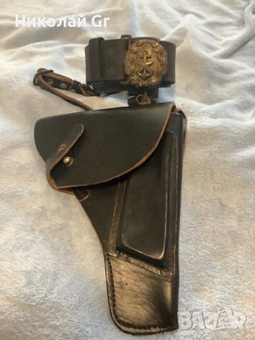 Офицерски    Военноморски   Колан с кобур отличен състояние времената на социализма