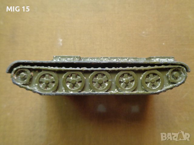 Метален съветски танк - с липси., снимка 1