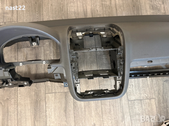 Арматурно табло Фолксваген Голф 5/Vw Golf 5 Перфектно, снимка 4 - Части - 53336169