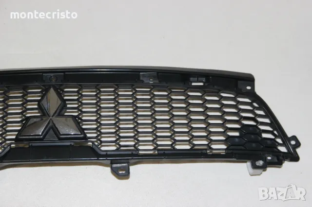 Предна решетка Mitsubishi Outlander Sport (2011-2013г.) предна емблема 6402A198 Мицубиши, снимка 3 - Части - 50308250