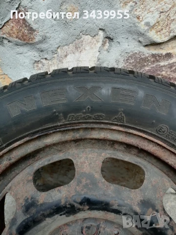Продавам Железни джанти  с Все сезонни гуми Нексен!, снимка 2 - Гуми и джанти - 50713141