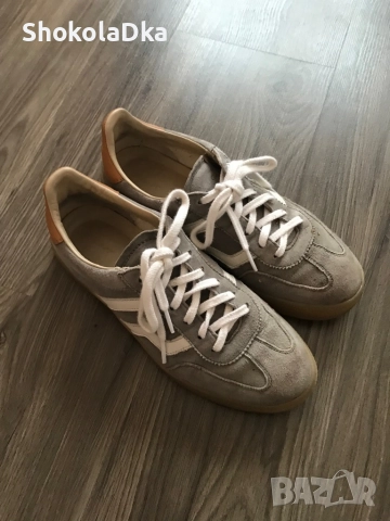 Сникърси Gant 37