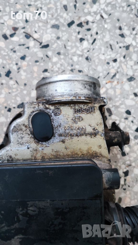 Дебитомер BMW E30, 1.6 101кс, снимка 3 - Части - 36504859