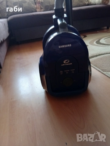 прахосмукачка, снимка 2 - Прахосмукачки - 53447097